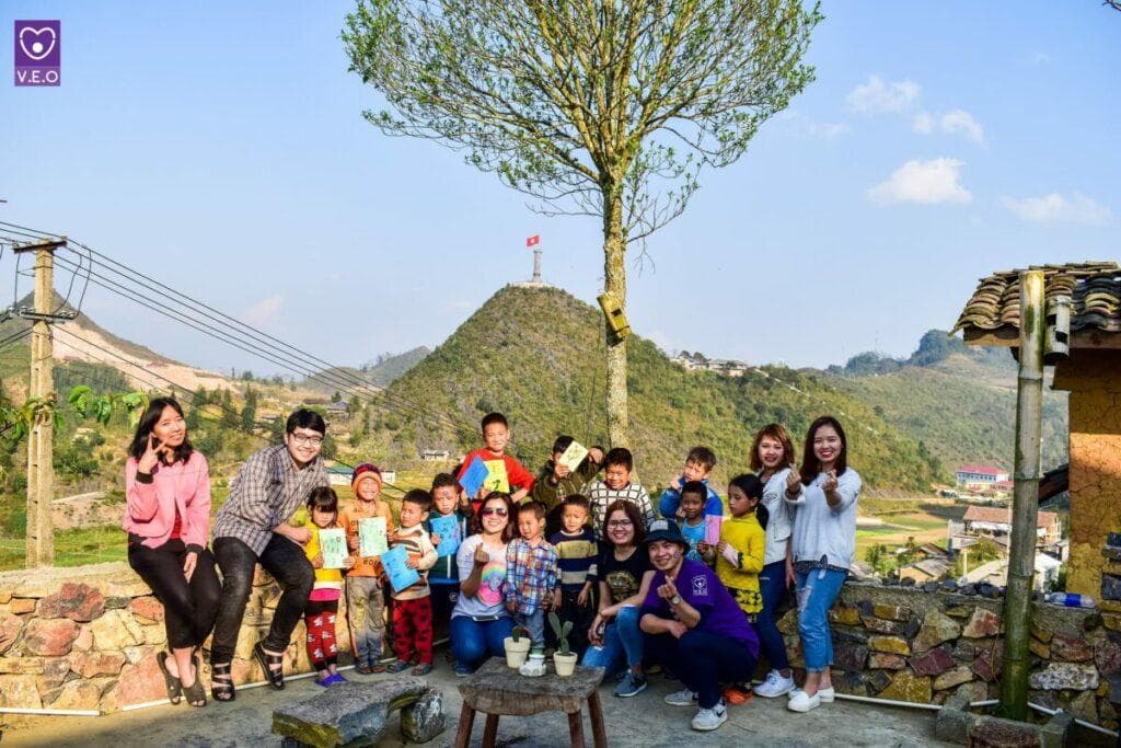 Tour du lịch tình nguyện Lô Lô Chải - Hà Giang